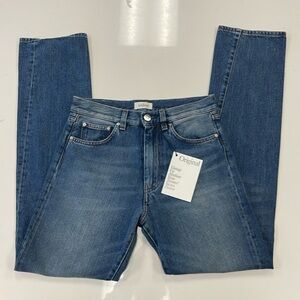 Toteme Original Vintage Fit Twisted Seam Jeans Medium Wash Size 24 NWT